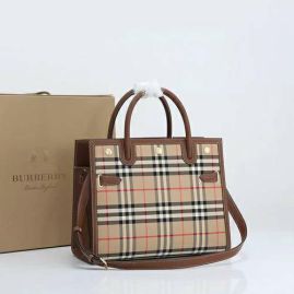 Picture of Burberry Lady Handbags _SKUfw147278290fw